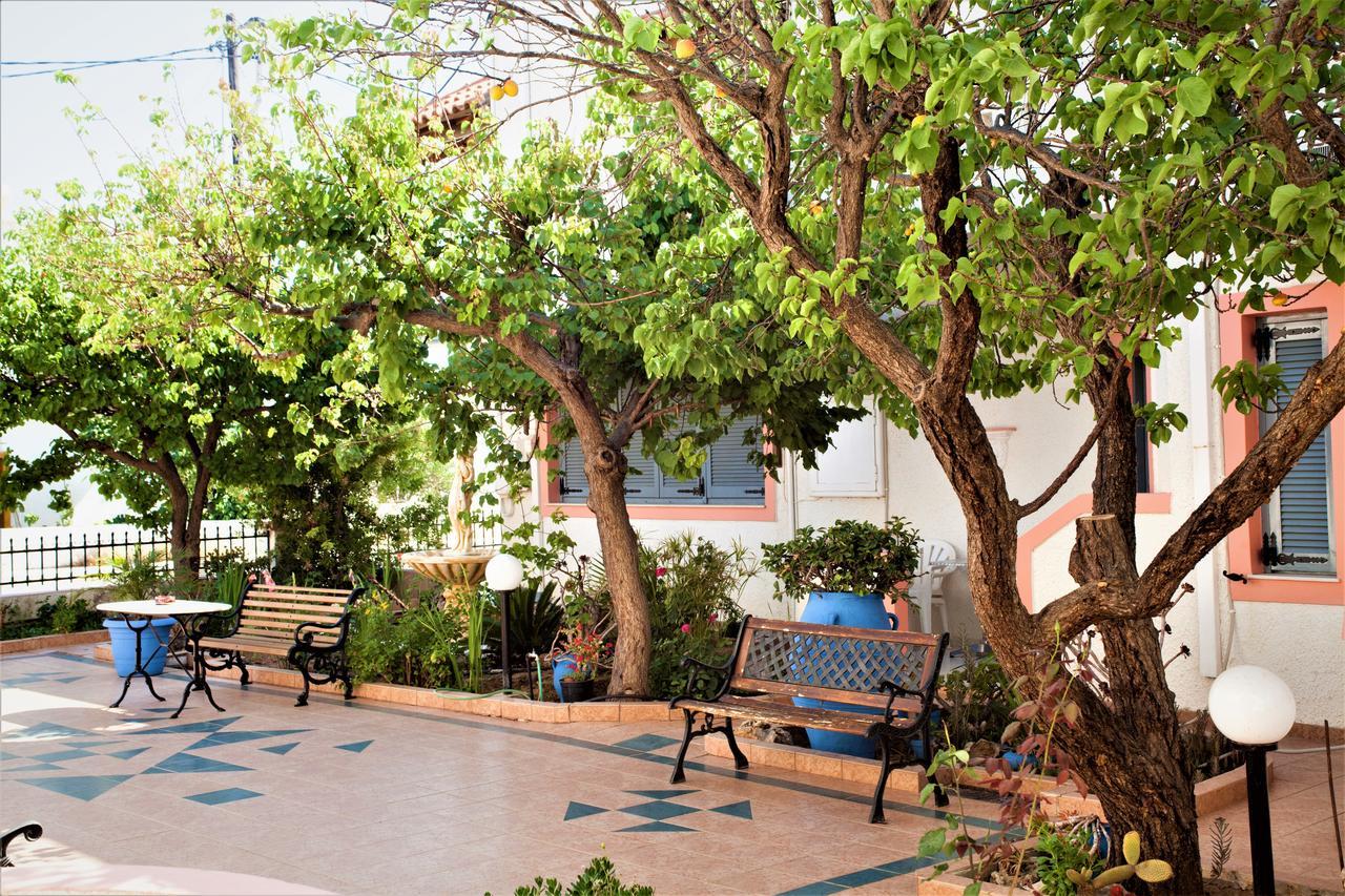 Palmira Apartments Makrýgialos Exterior foto
